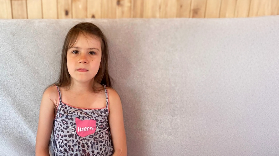 https://newcdn.worldvita.ru/static/img/20849/glavnaya_thumb6_child_cat_big2.jpg
